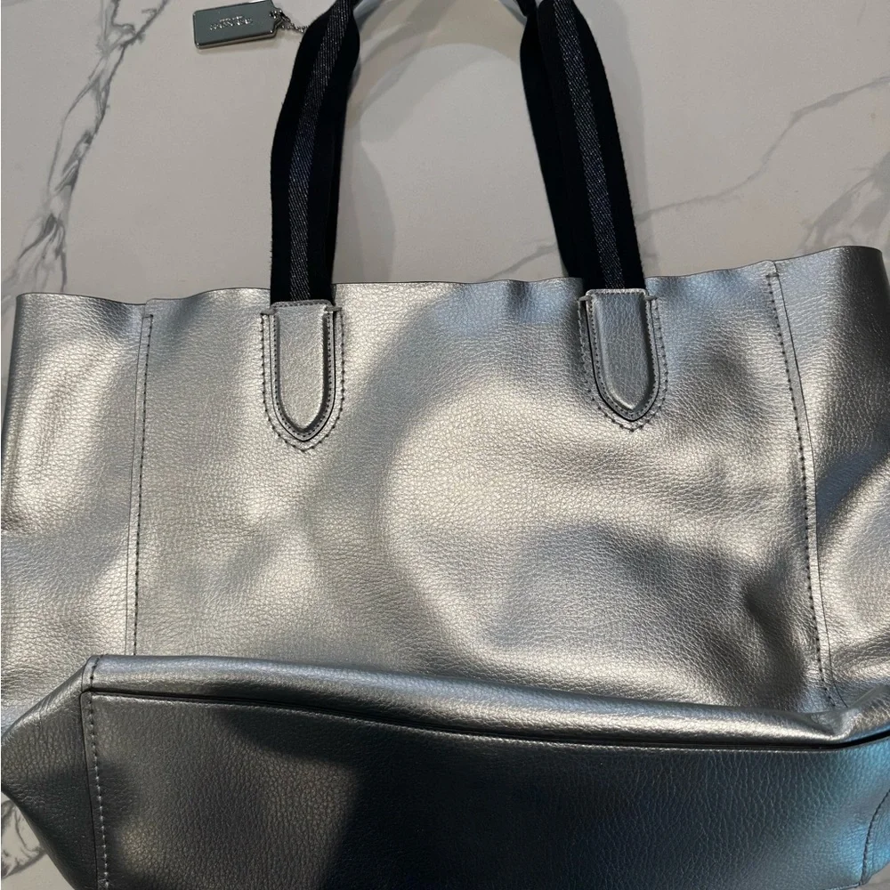 Coach silver metallic leather tote bag - Picture 6 of 10